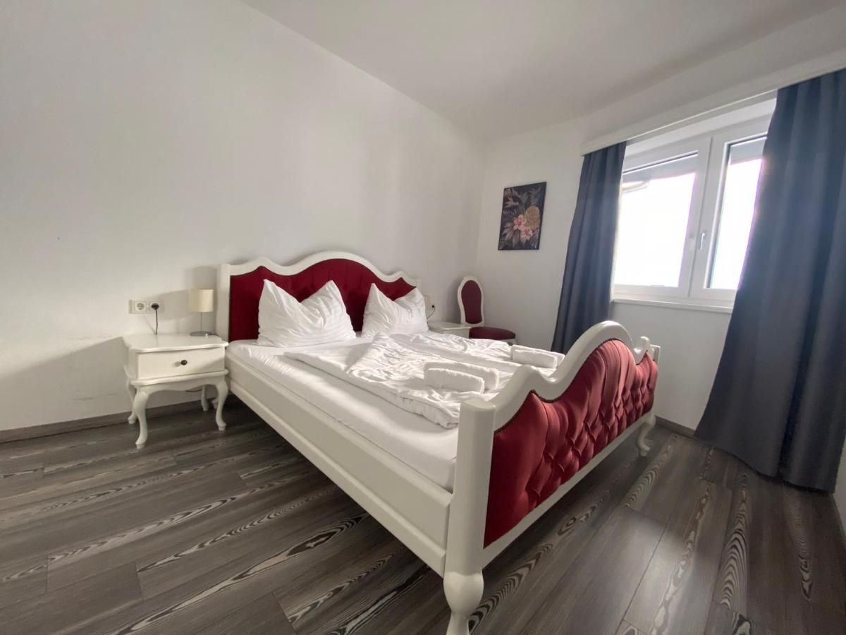 Lungau Living Appartements - Penthouse Sankt Michael im Lungau Esterno foto