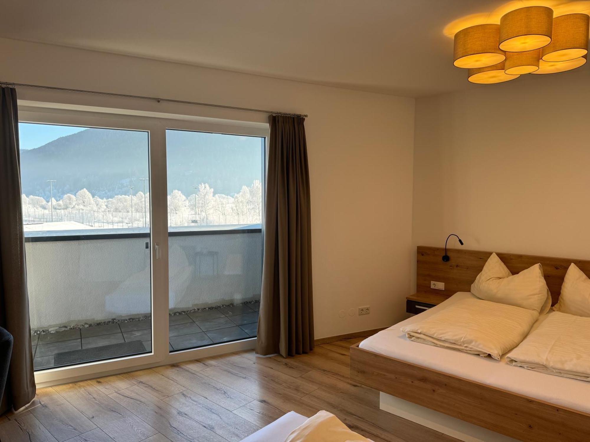 Lungau Living Appartements - Penthouse Sankt Michael im Lungau Esterno foto